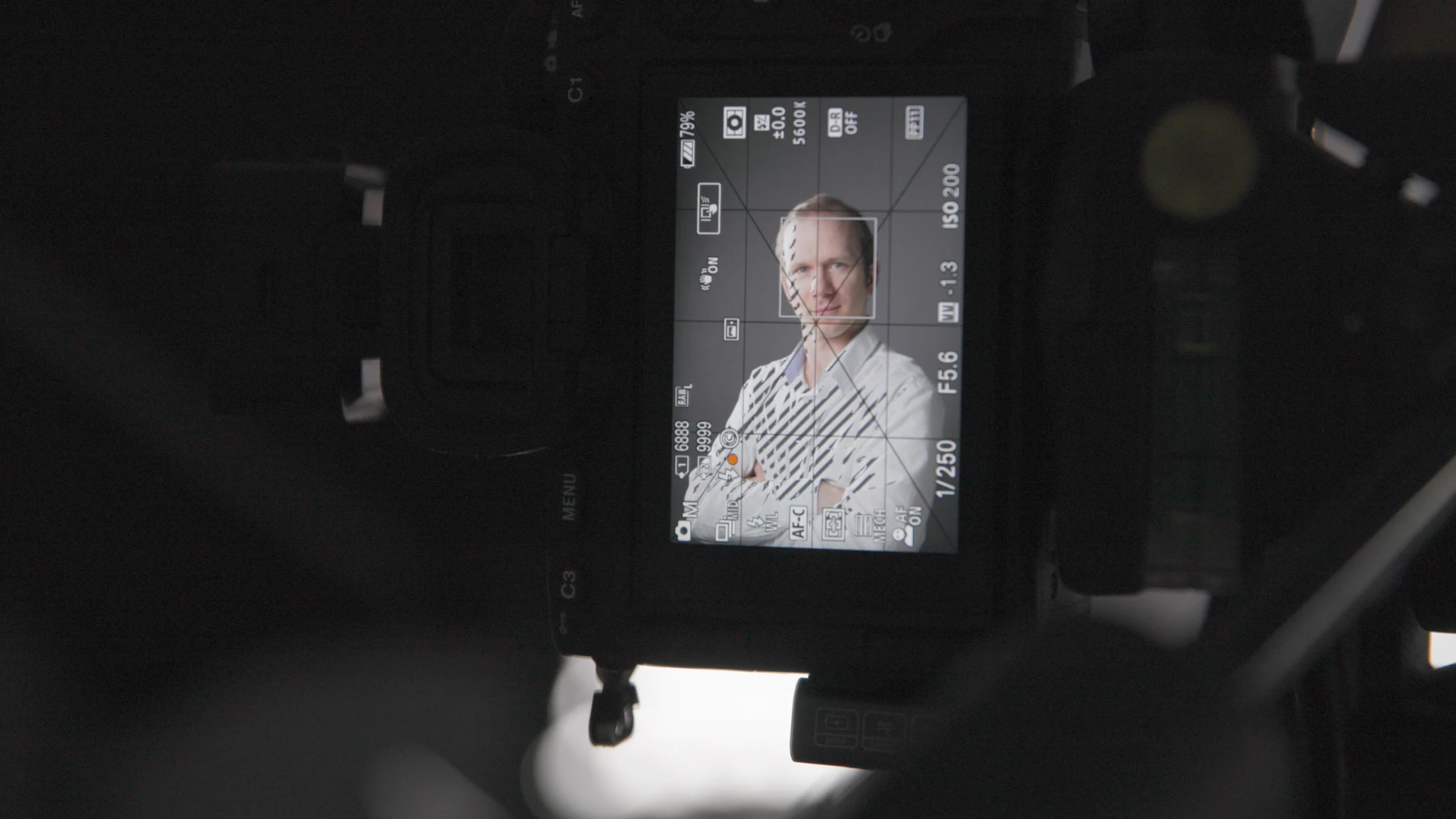 Dynamisches Business Fotoshooting – Personal Branding am modernen Arbeitsplatz