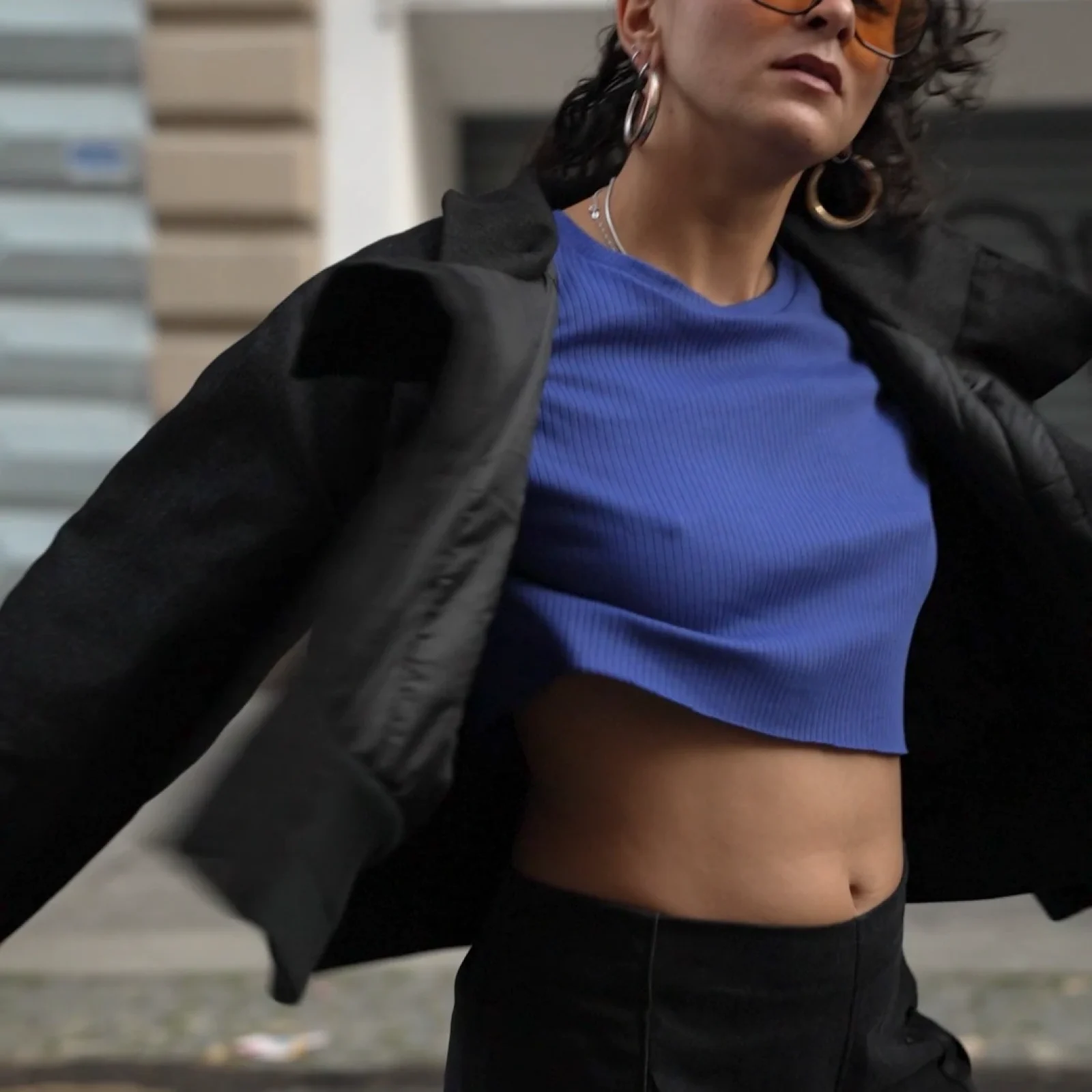 Social Media Fashion Ad für Modedesignerin Laura Gruener – dynamische Videoproduktion für Instagram Reels und TikTok von ArsMotion.