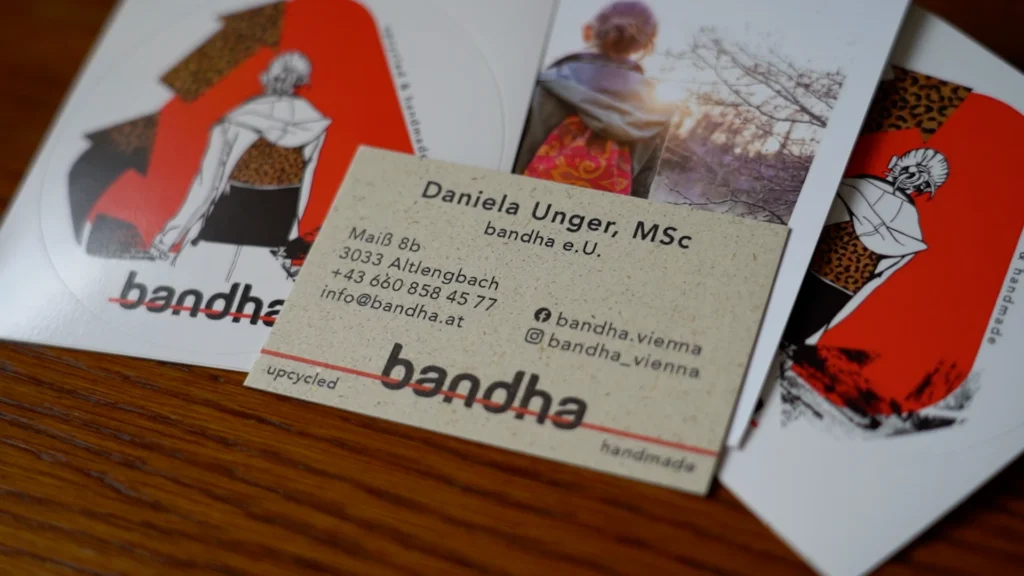 Visitenkarte von Daniela Unger bandha e.U. Upcycling Label aus Altlengbach Niederösterreich